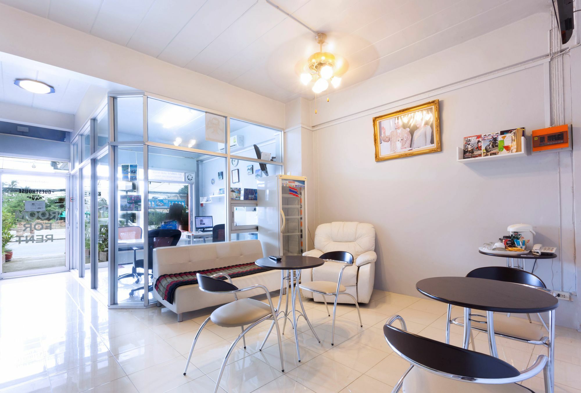 Luna Guesthouse And Travel Rawai ภายนอก รูปภาพ