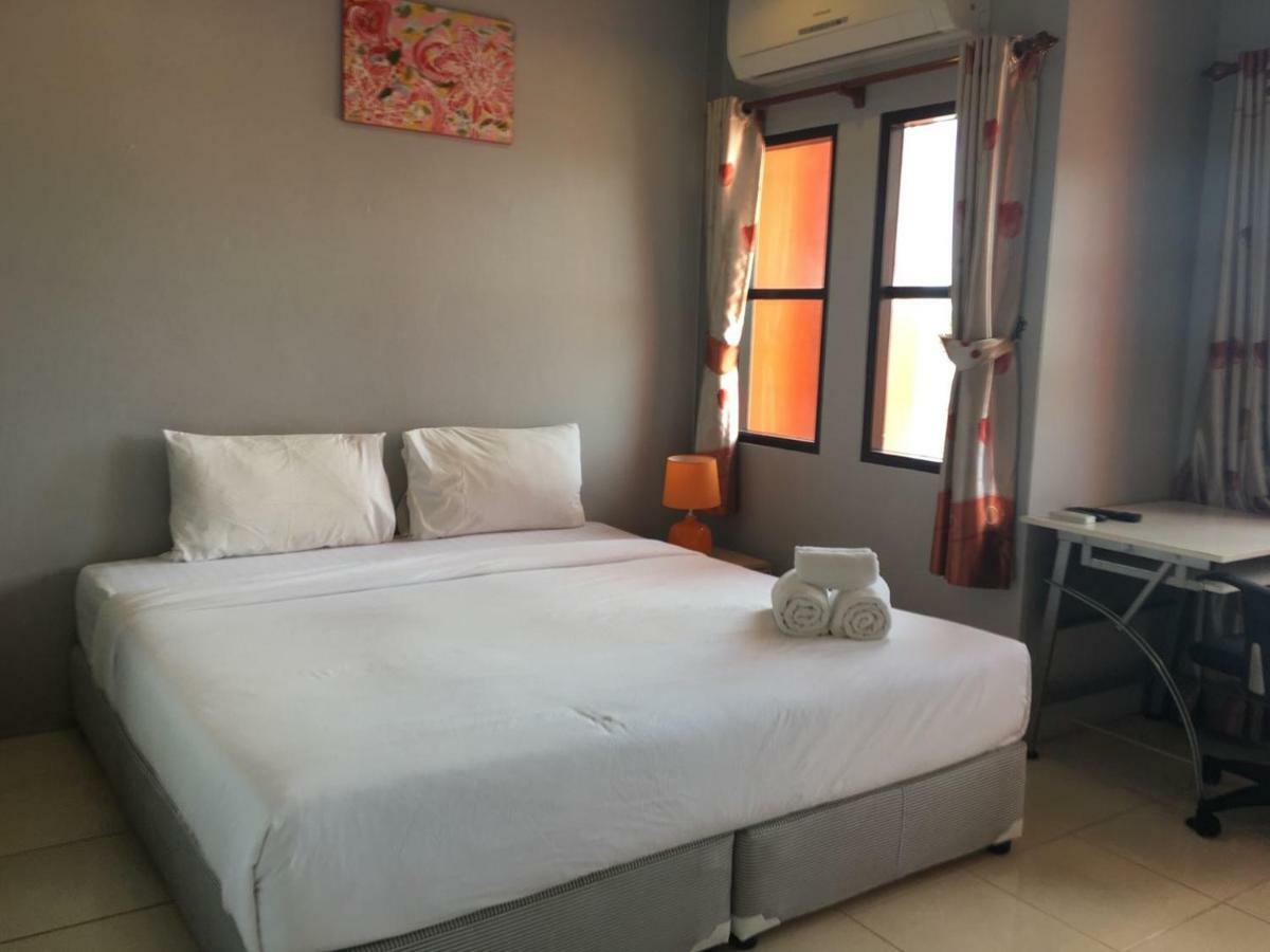 Luna Guesthouse And Travel Rawai ภายนอก รูปภาพ