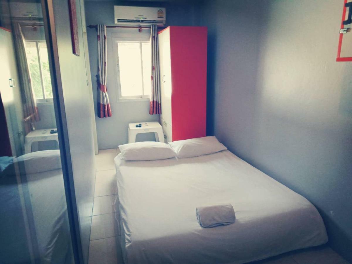 Luna Guesthouse And Travel Rawai ภายนอก รูปภาพ