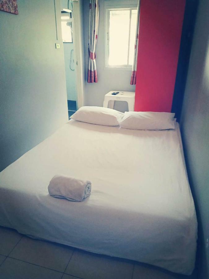 Luna Guesthouse And Travel Rawai ภายนอก รูปภาพ