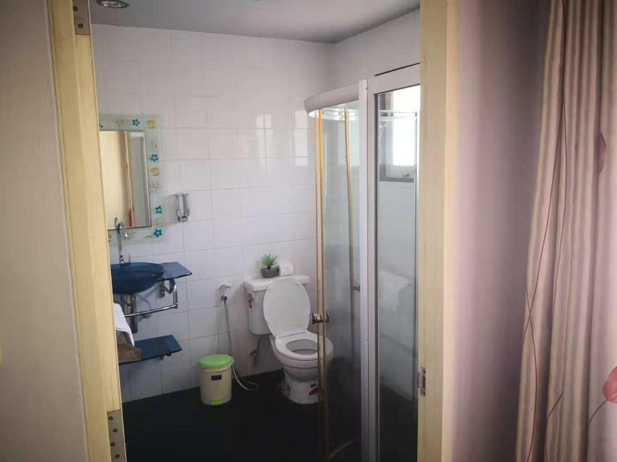Luna Guesthouse And Travel Rawai ภายนอก รูปภาพ